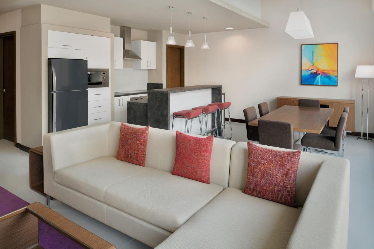 Delta Hotels By Marriott City Center Doha Exterior photo A typical apartment interior