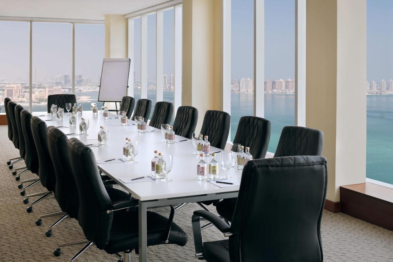 Delta Hotels By Marriott City Center Doha Exterior photo Boardroom