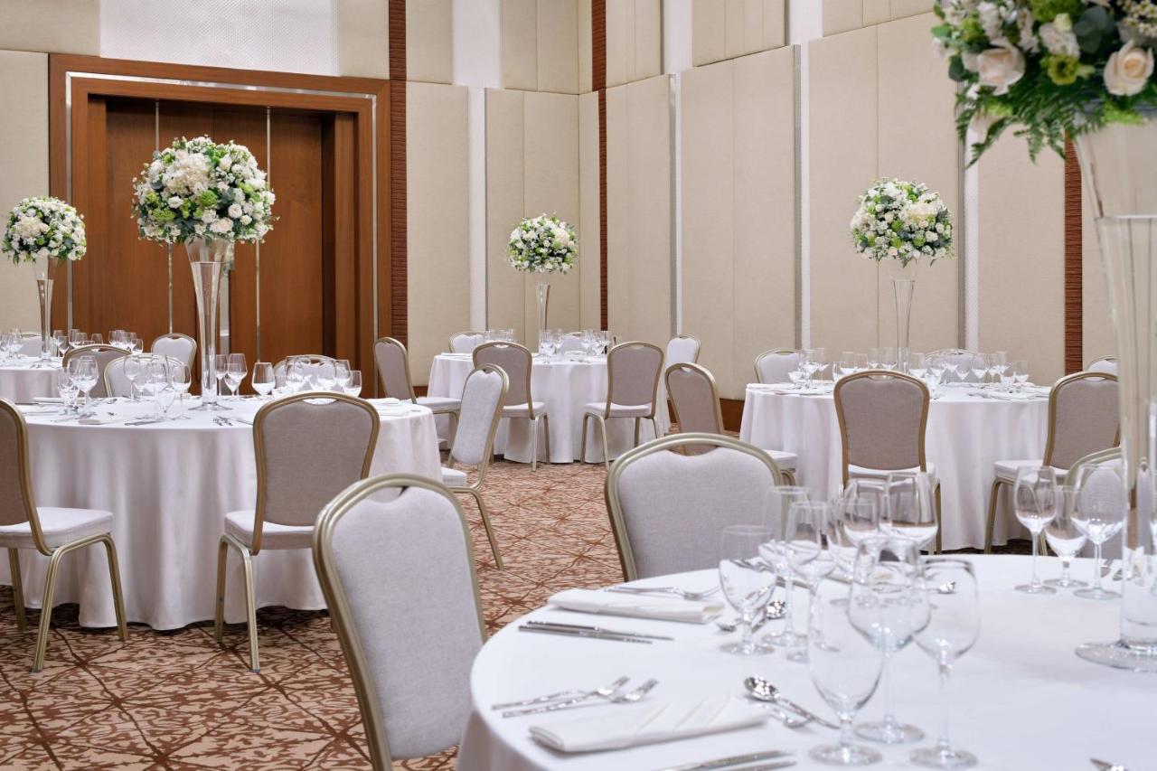 Delta Hotels By Marriott City Center Doha Exterior photo The ballroom